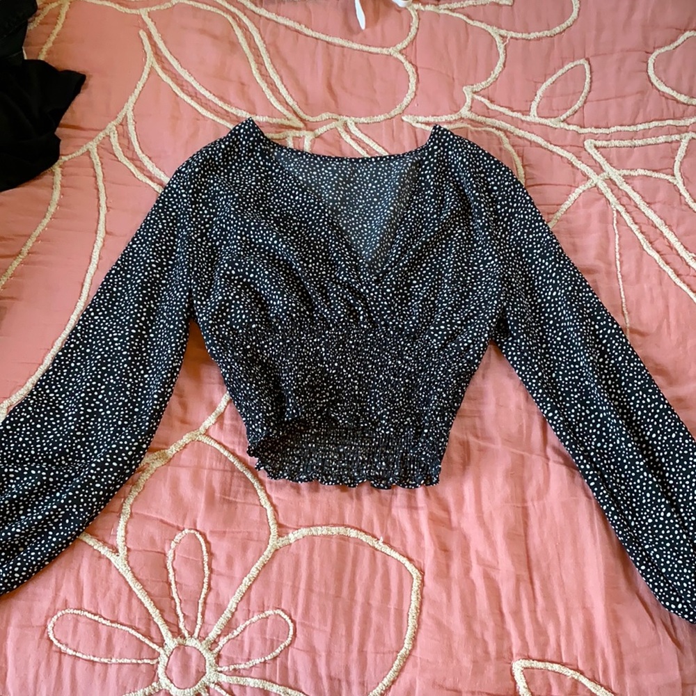Cropped shirt